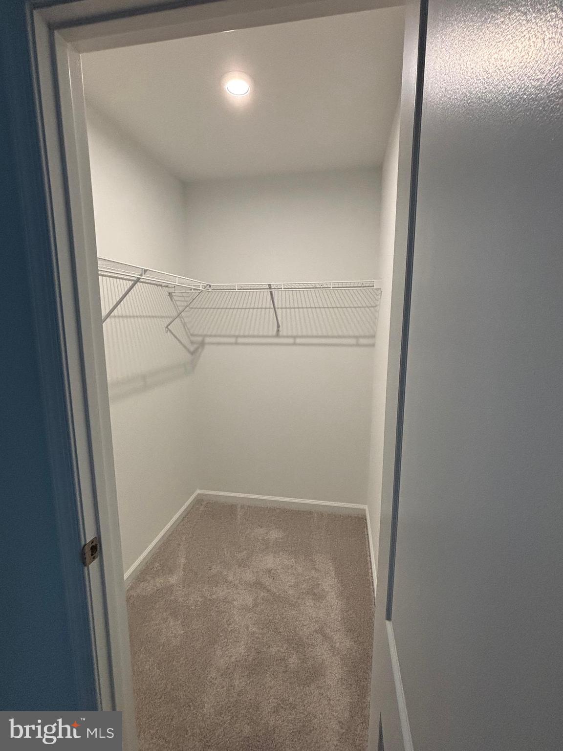 WHISPERING PINES - Residential Lease