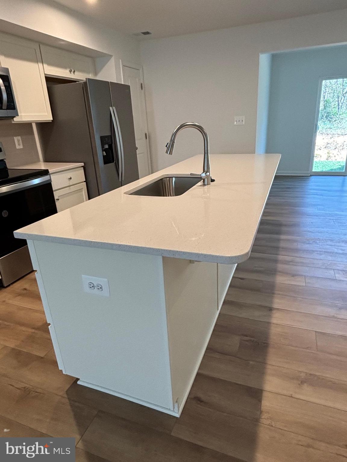 WHISPERING PINES - Residential Lease