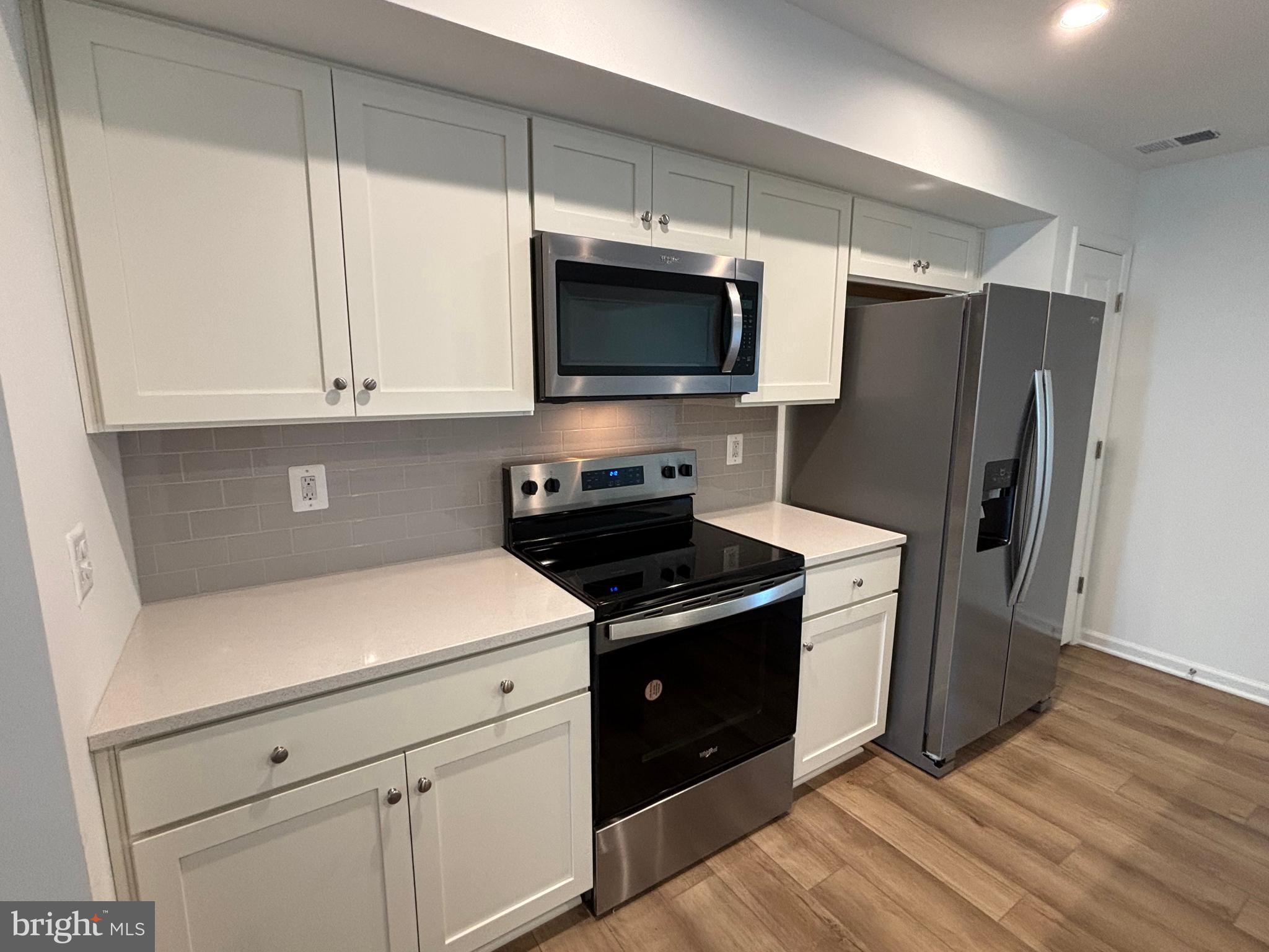 WHISPERING PINES - Residential Lease