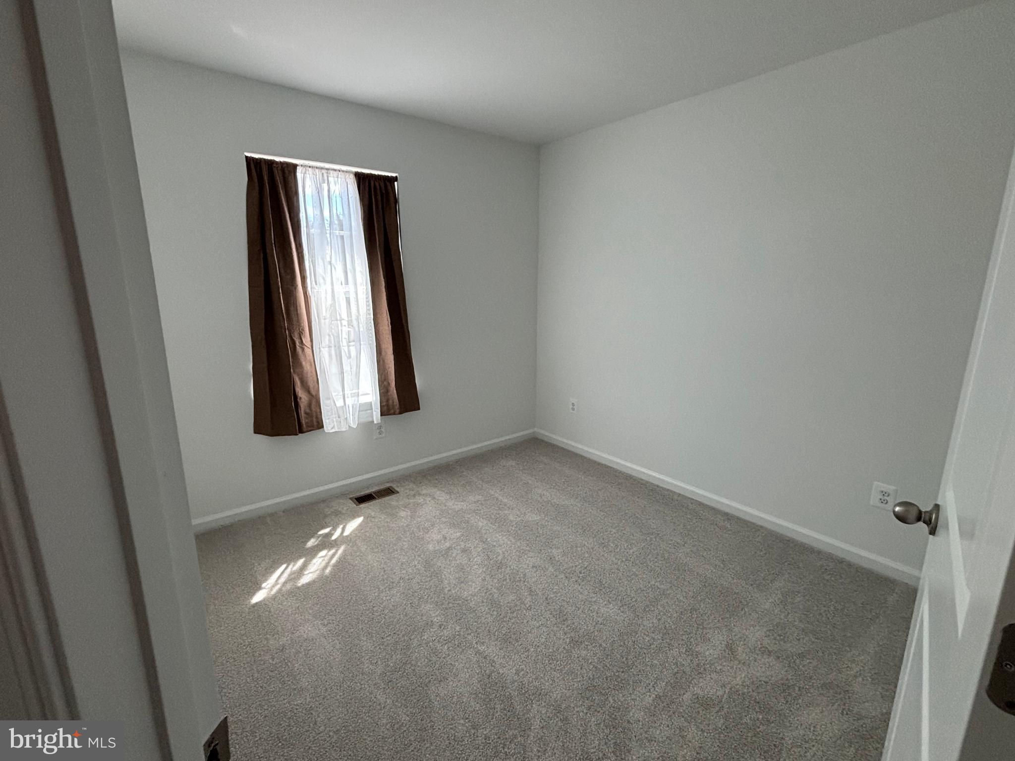 WHISPERING PINES - Residential Lease