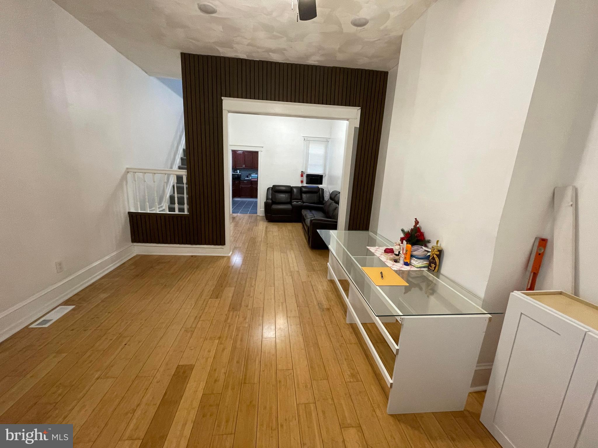 STRAWBERRY MANSION - Residential