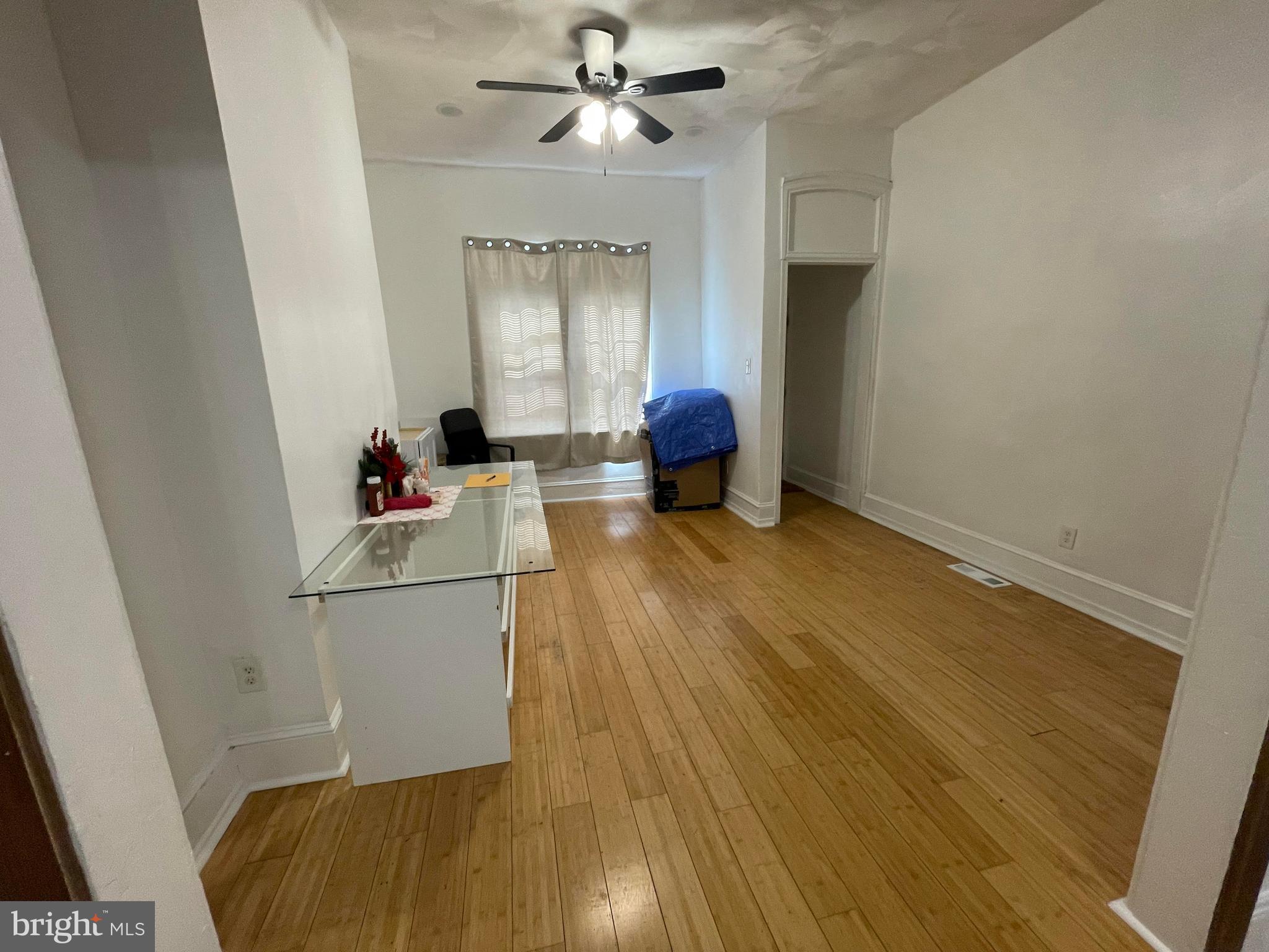 STRAWBERRY MANSION - Residential