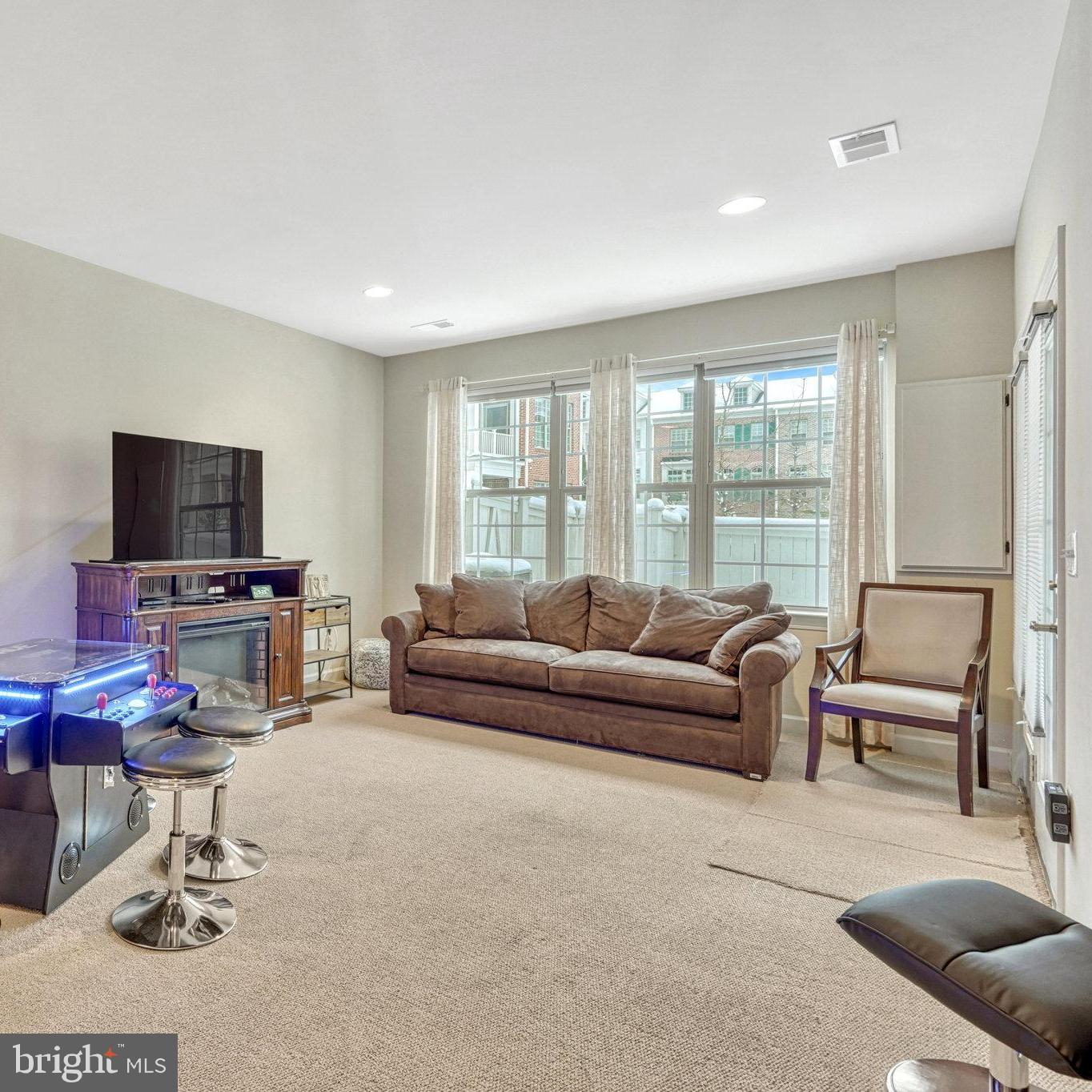 LAKE MANASSAS/TURTLE POINT - Residential