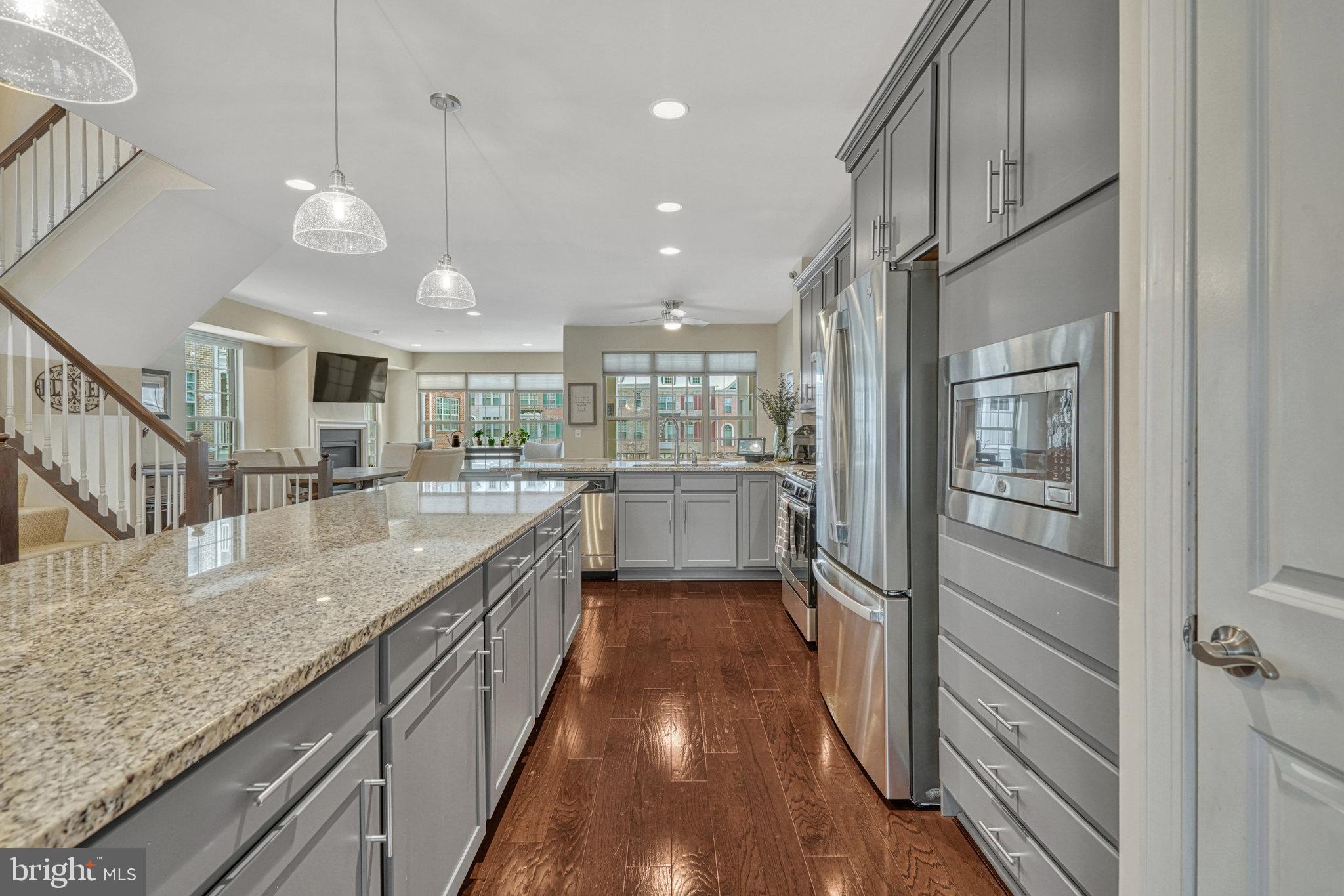 7974 TURTLE CREEK CIRCLE