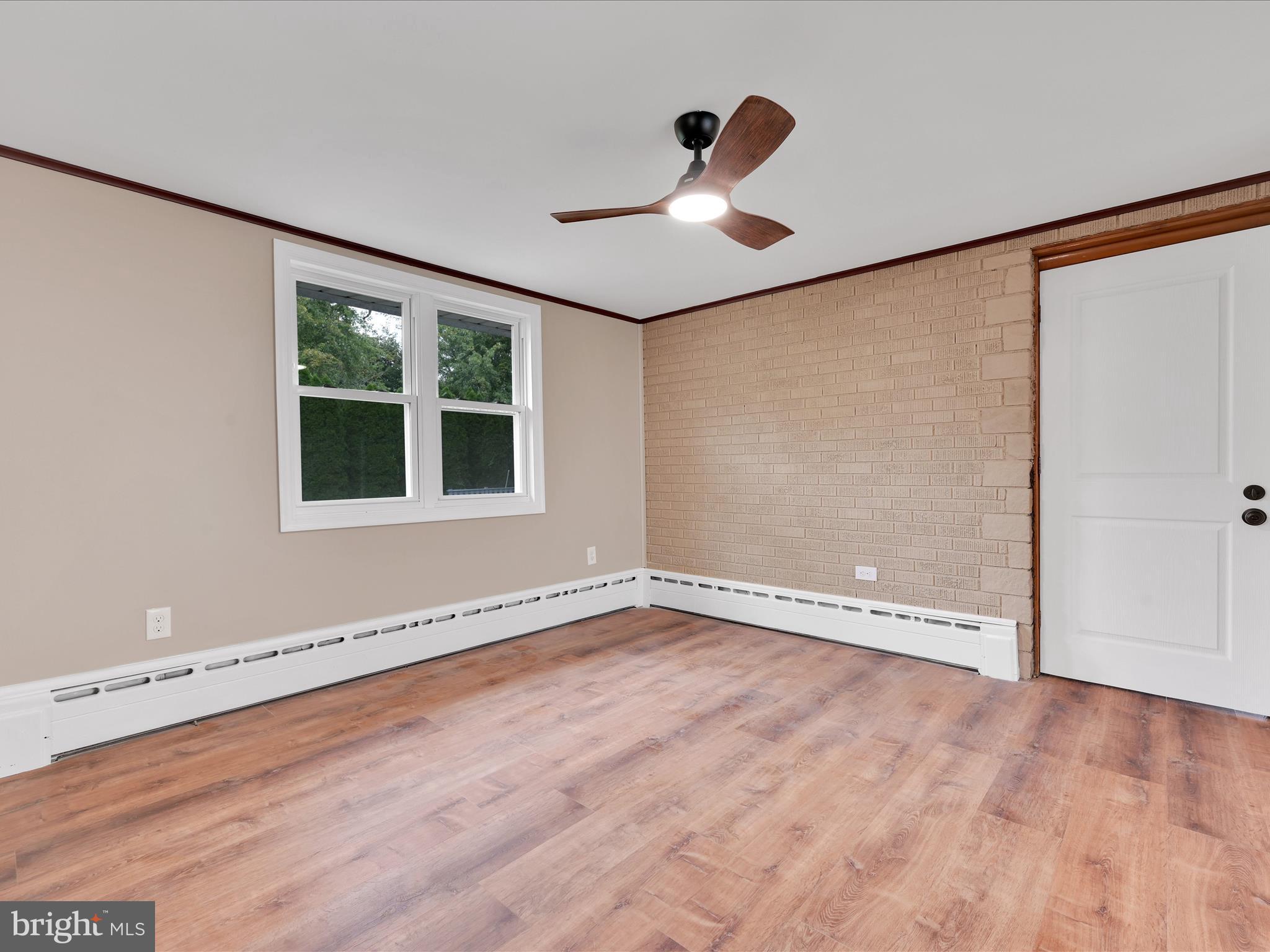 BROCKTON - Residential