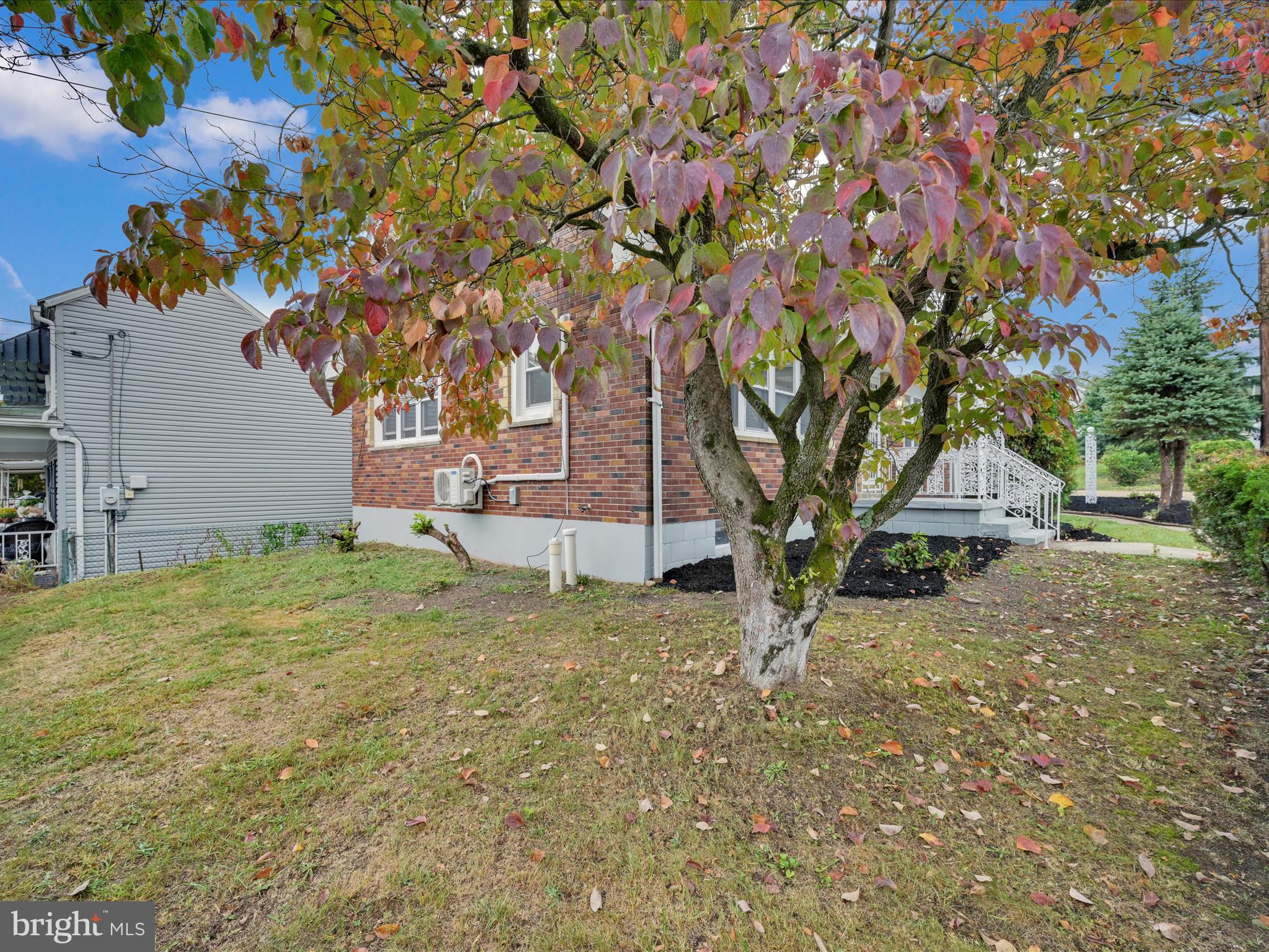 BROCKTON - Residential