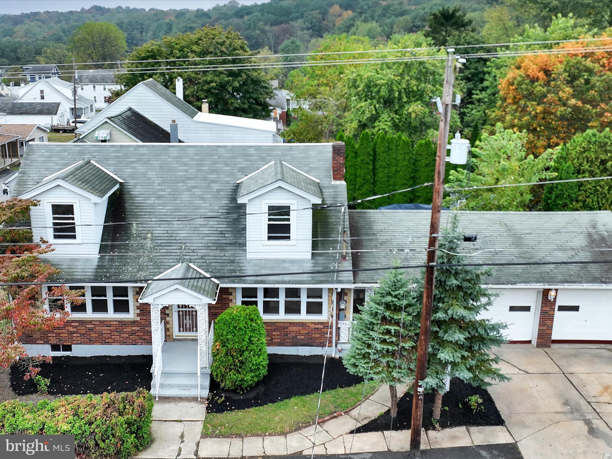 BROCKTON - Residential