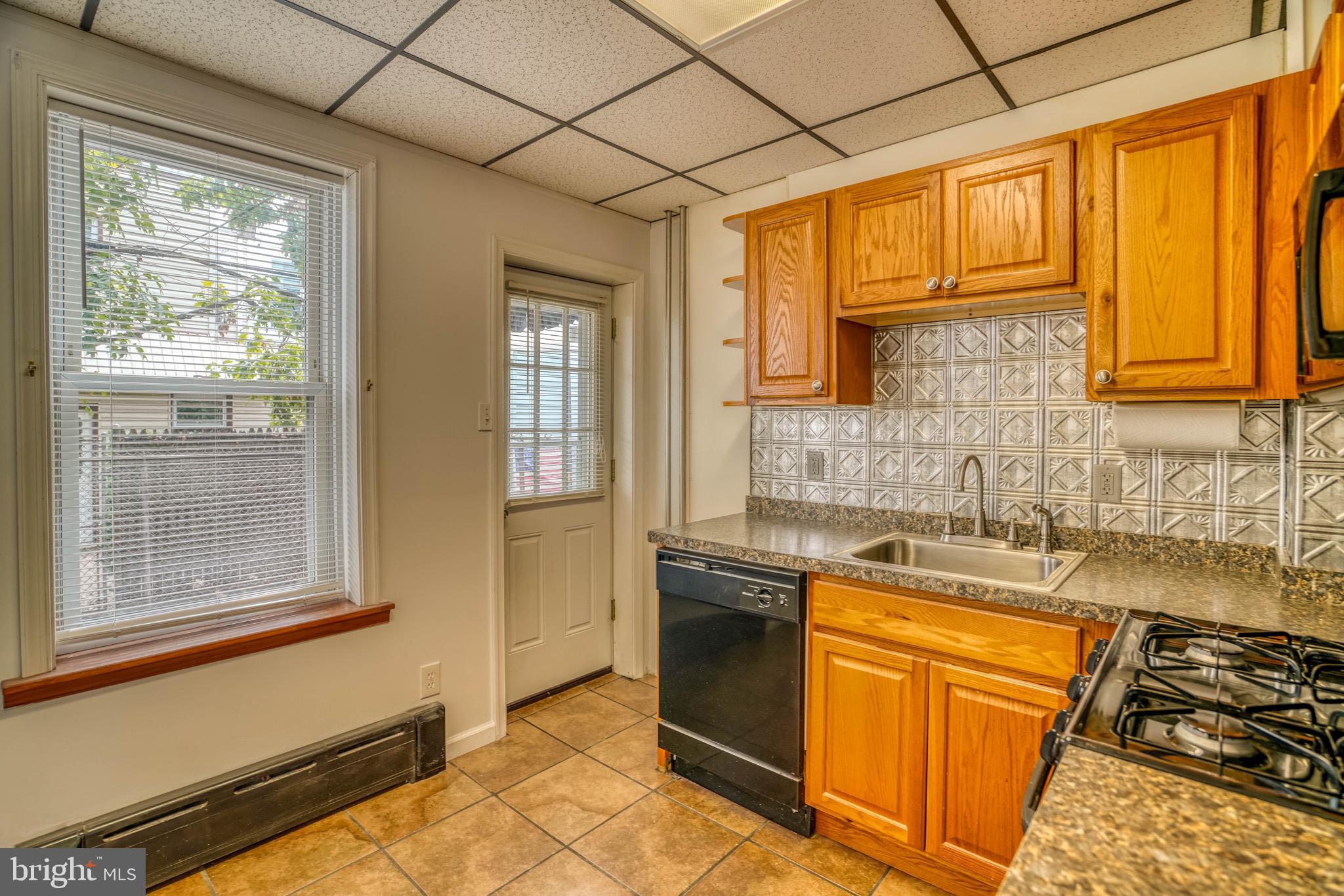 PORT RICHMOND - Residential