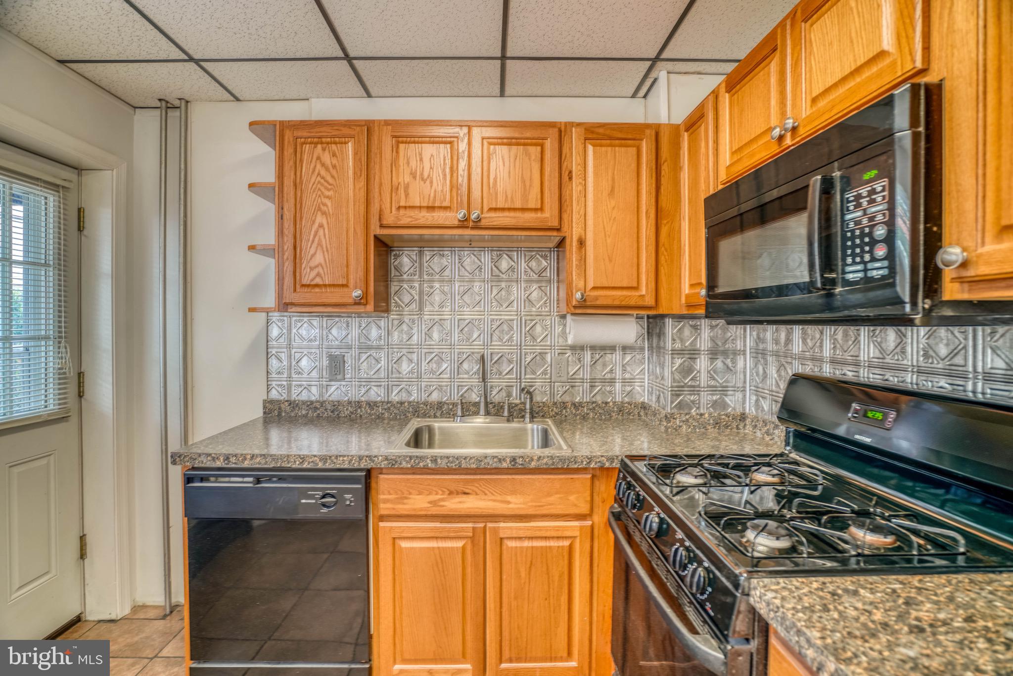 PORT RICHMOND - Residential