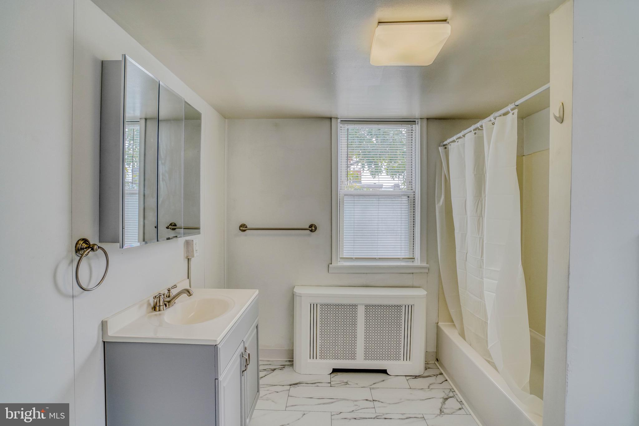 PORT RICHMOND - Residential