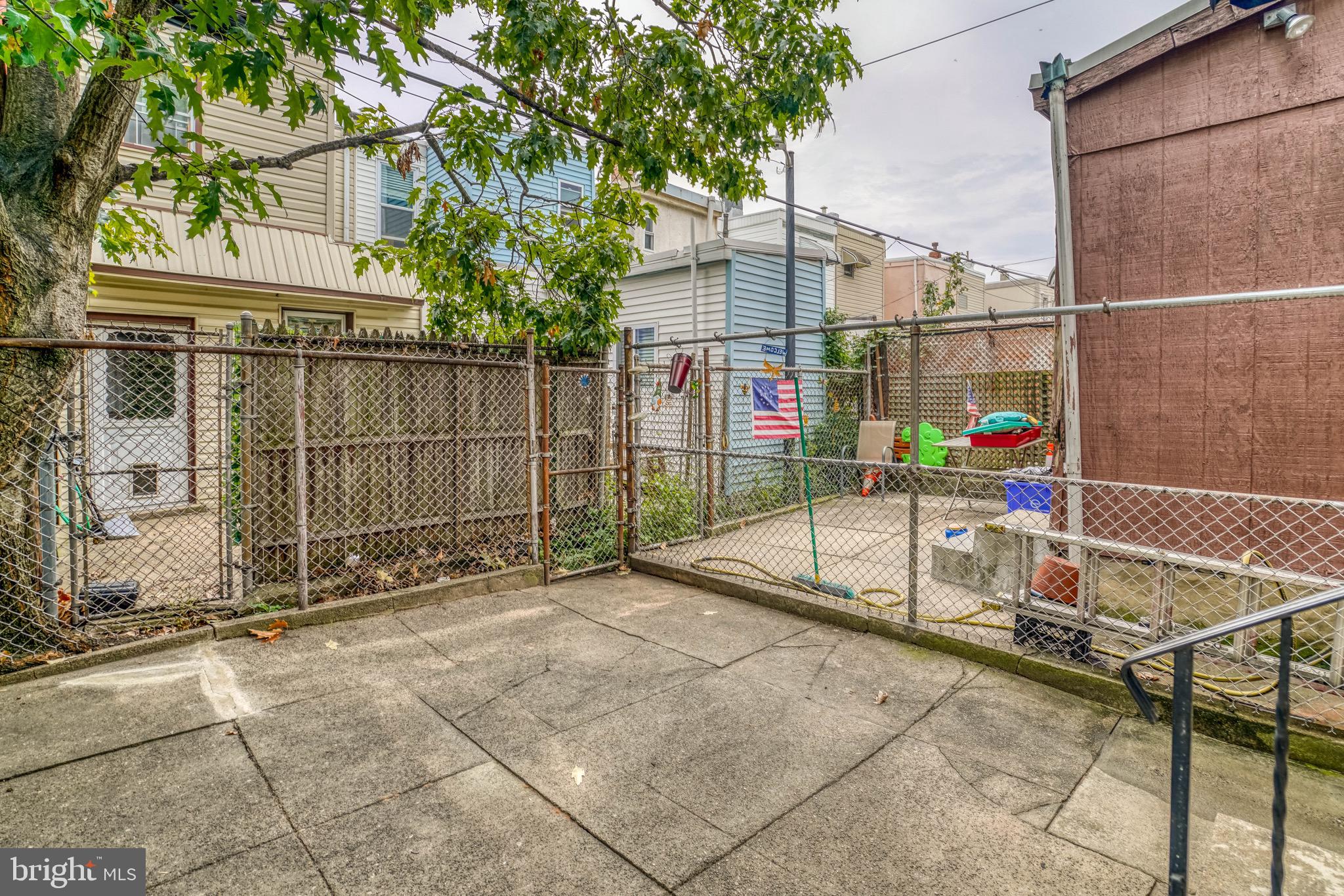 PORT RICHMOND - Residential