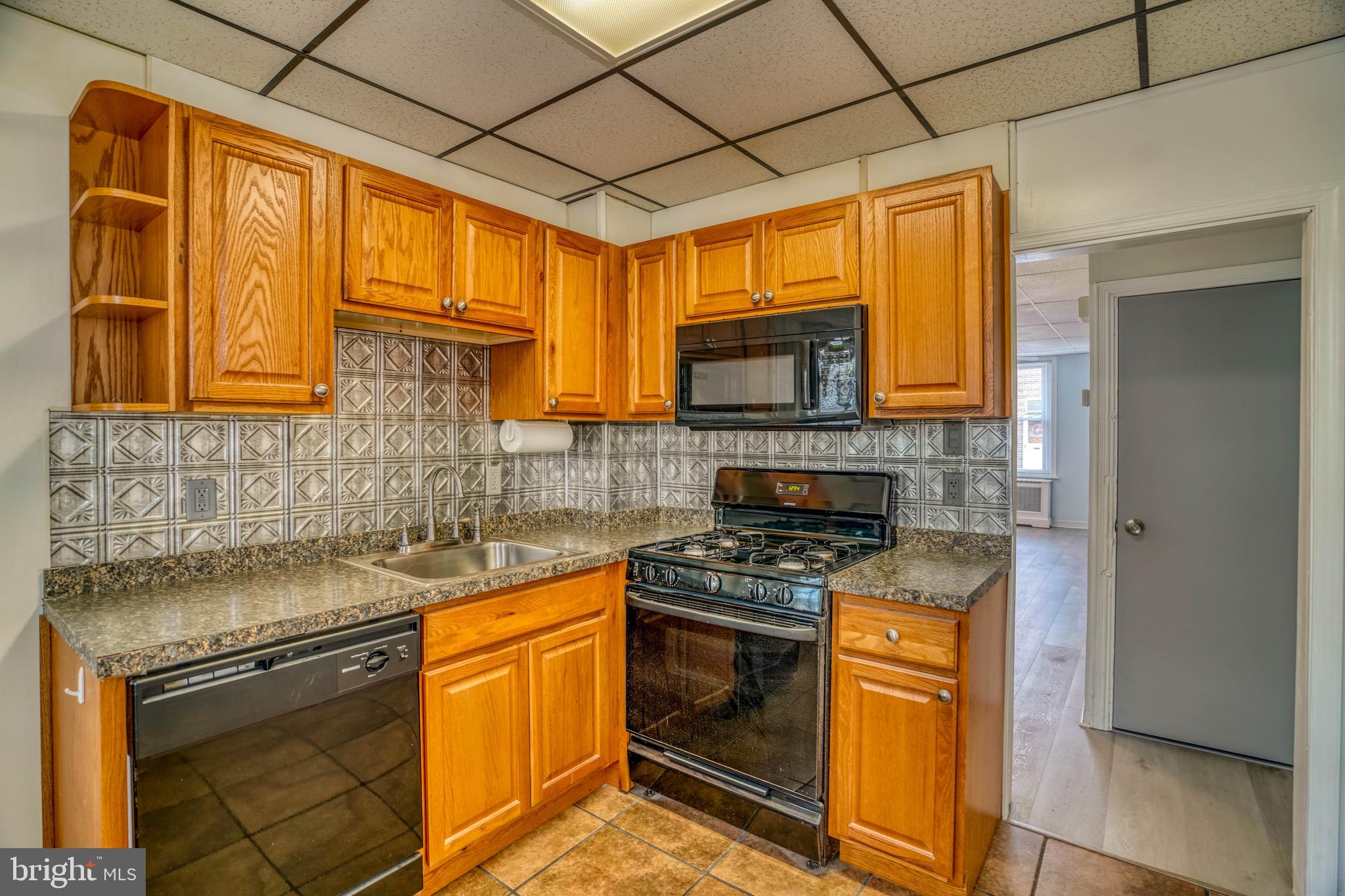 PORT RICHMOND - Residential