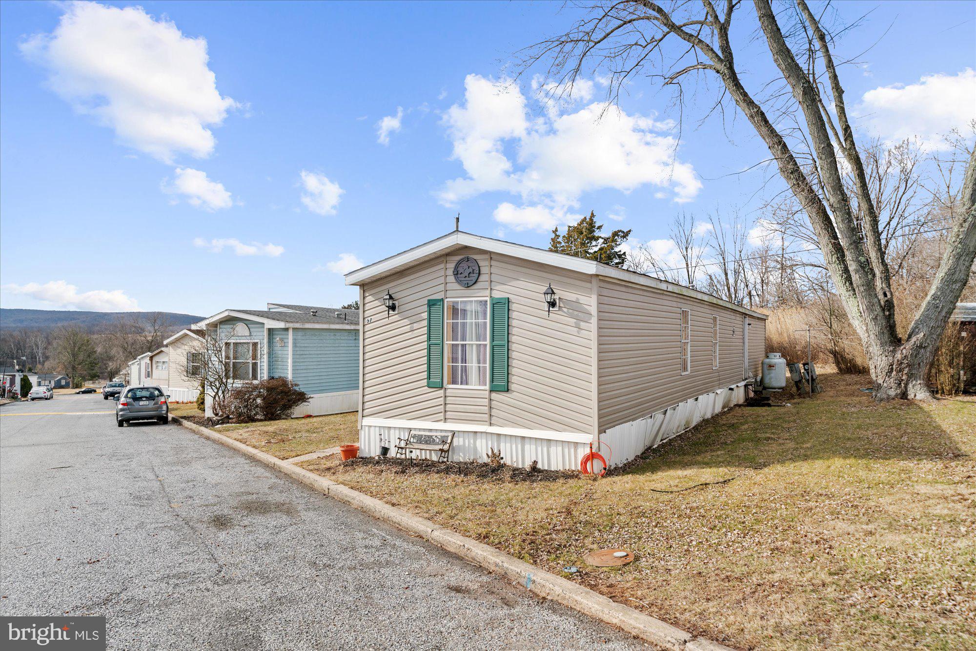 VALLEY VIEW ESTS - Residential