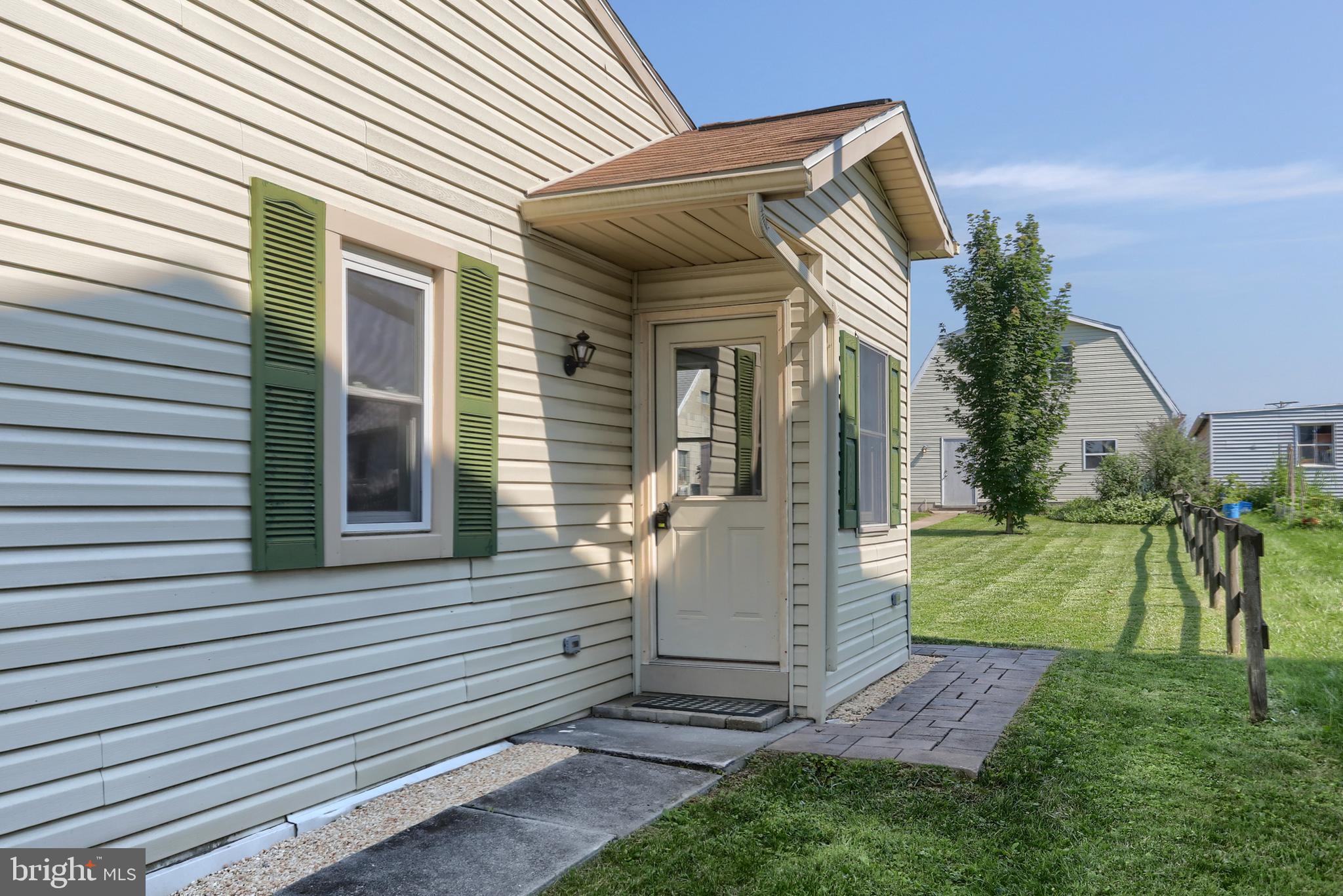 237 W MAIN AVENUE
