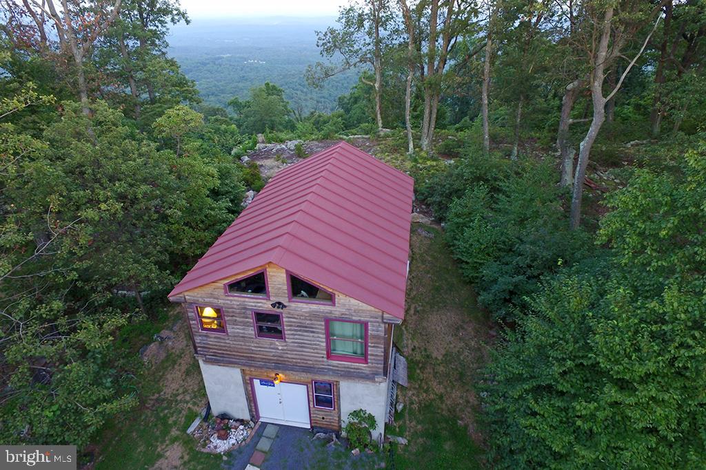 SPRUCE PINE HOLLOW - Residential