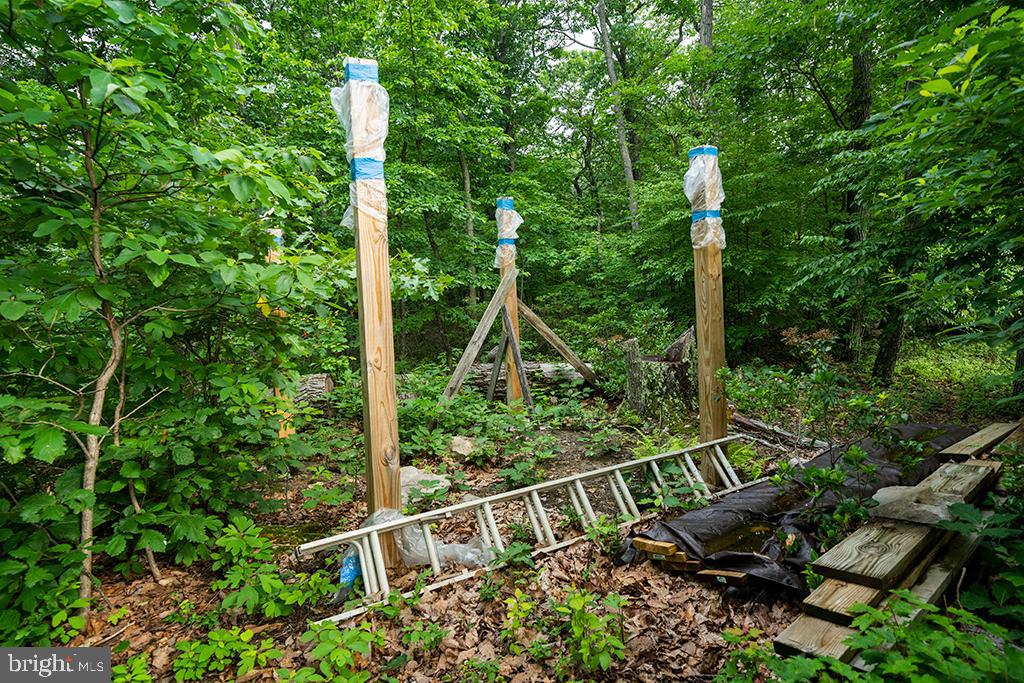 SPRUCE PINE HOLLOW - Residential