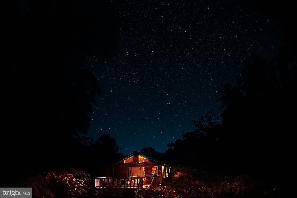 SPRUCE PINE HOLLOW - Residential