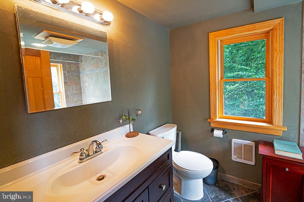 SPRUCE PINE HOLLOW - Residential