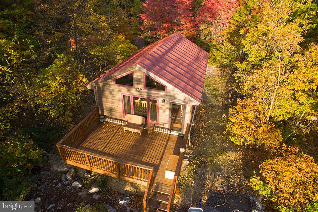 SPRUCE PINE HOLLOW - Residential