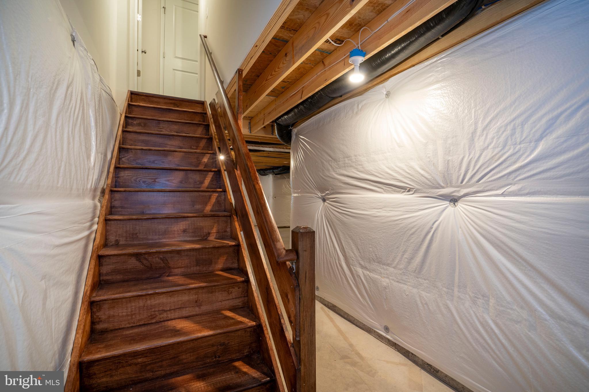 VILLAGE OF NITTANY GLEN - Residential