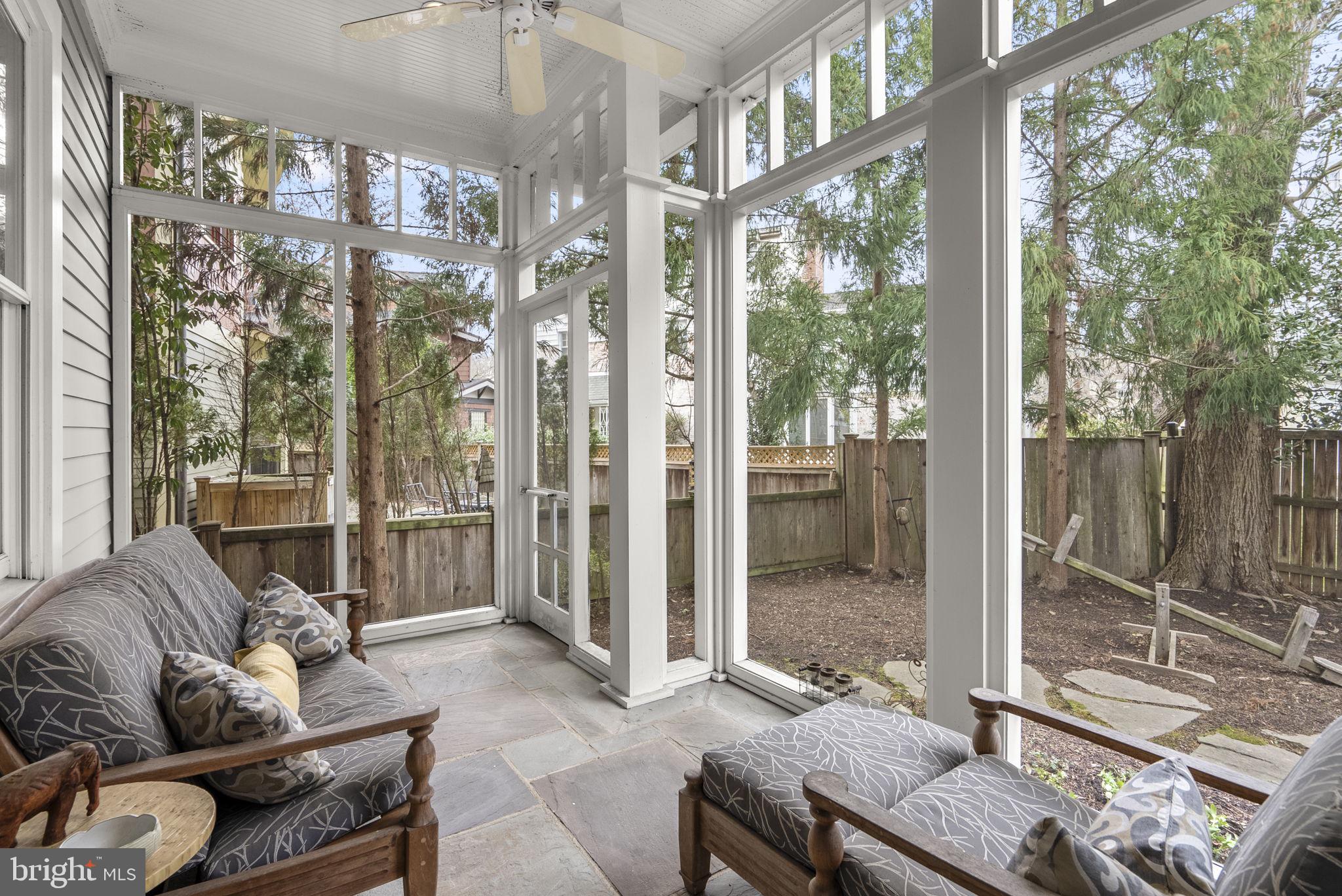 BRADLEY HILLS - Residential