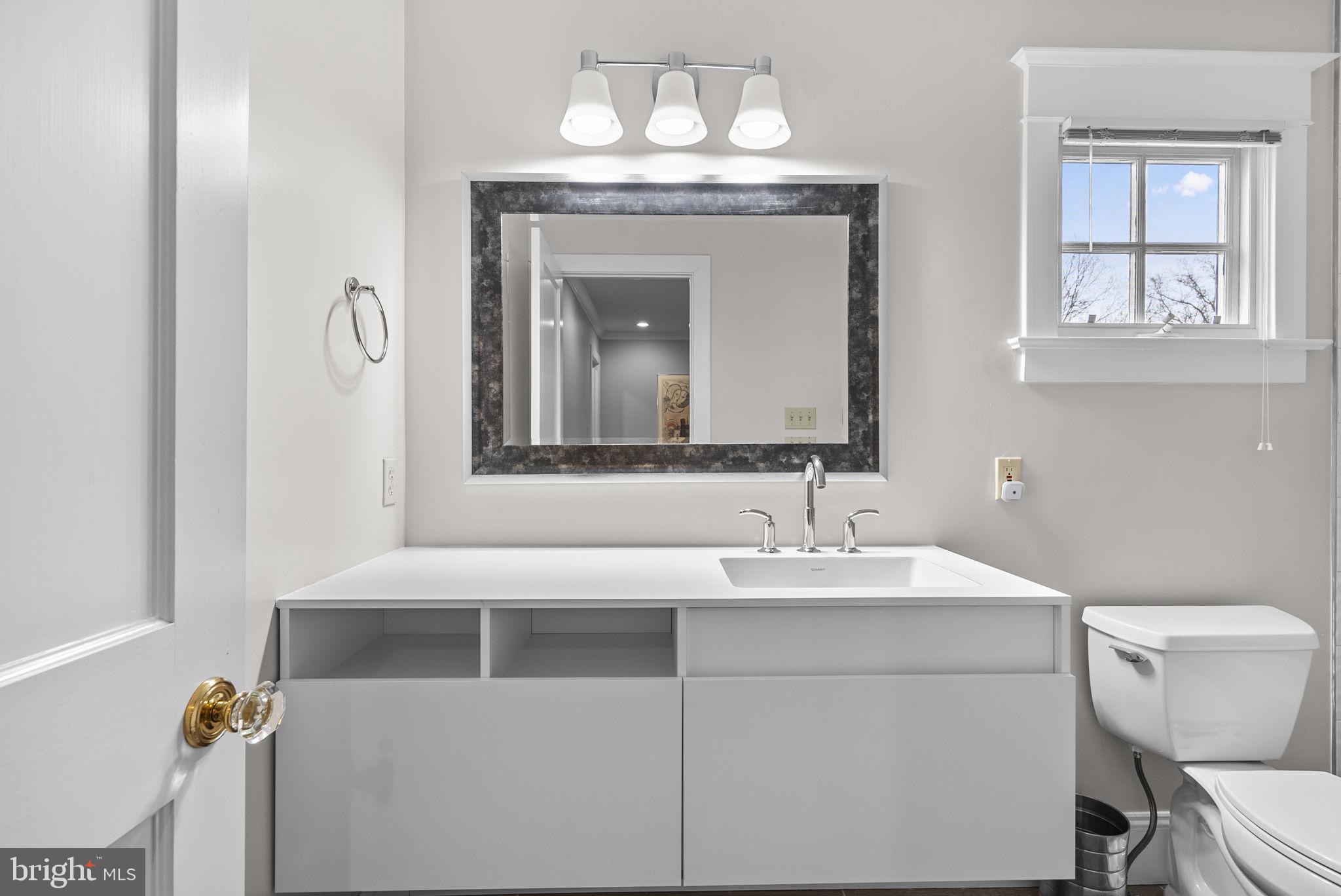 BRADLEY HILLS - Residential