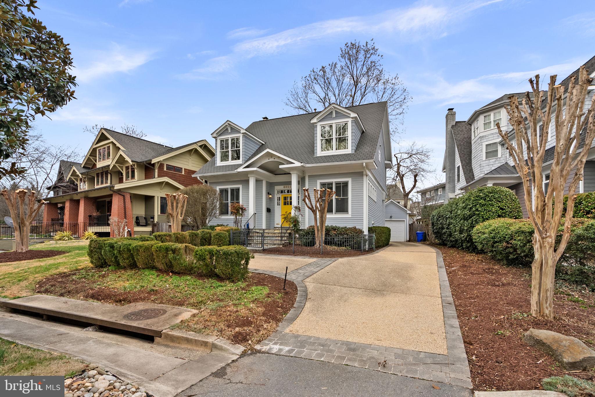 BRADLEY HILLS - Residential