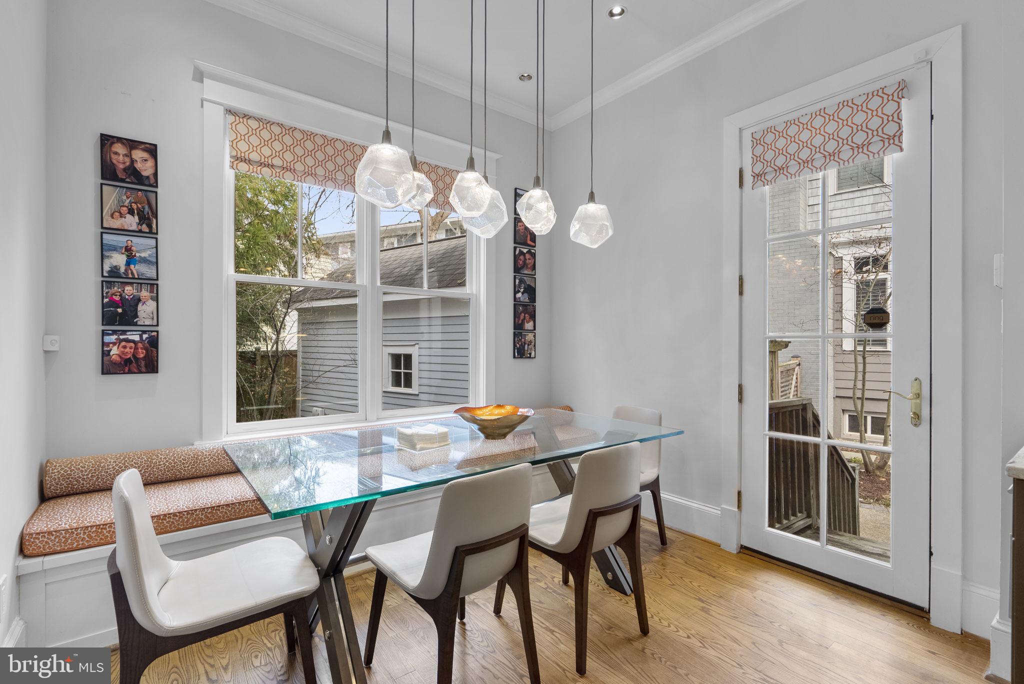 BRADLEY HILLS - Residential