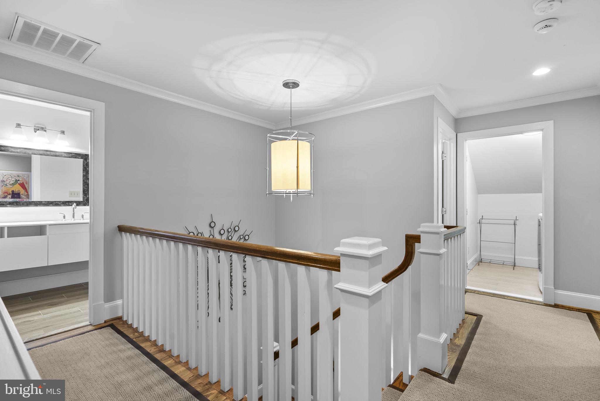 BRADLEY HILLS - Residential