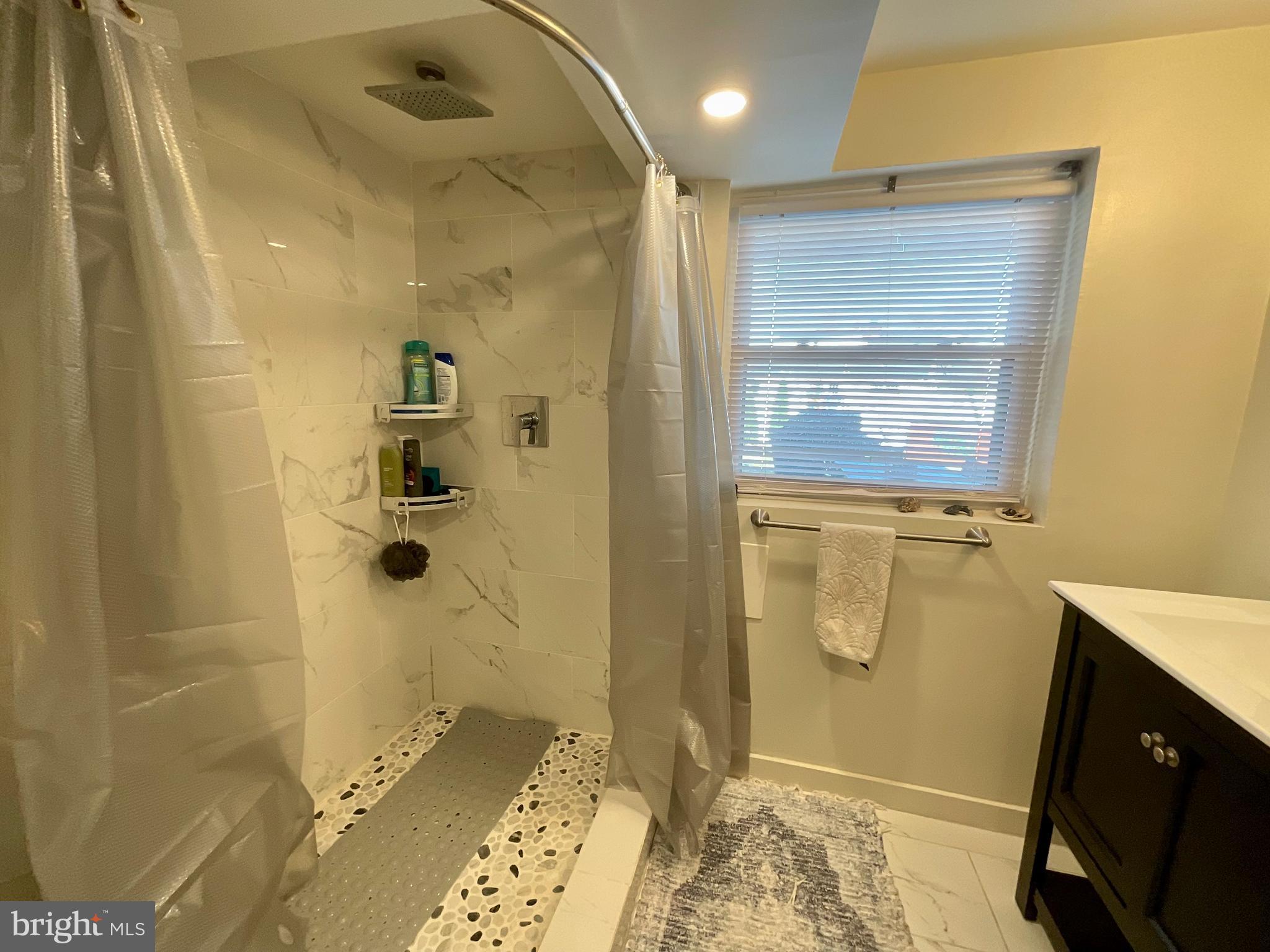 BEL AIR - Residential Lease