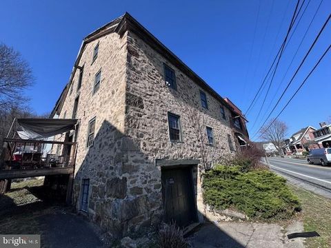 Photo of 1524 Friedensburg Road, READING, PA 19606 (MLS # PABK2071770)