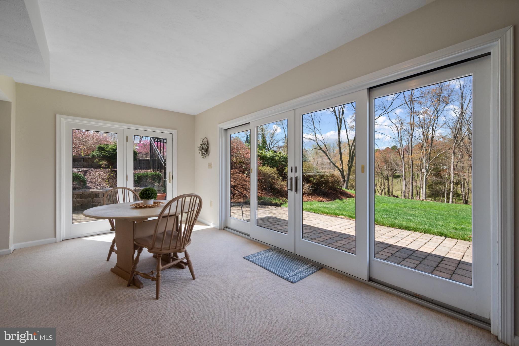 ORCHARD LAKES - Residential