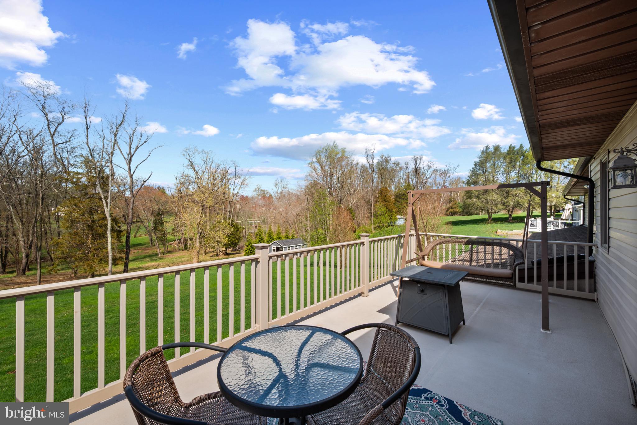 ORCHARD LAKES - Residential