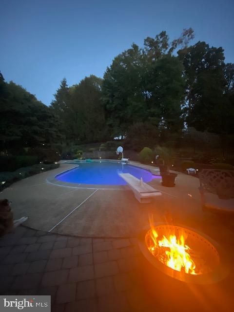 ORCHARD LAKES - Residential