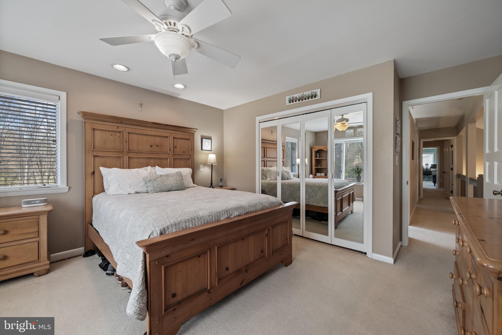 ORCHARD LAKES - Residential