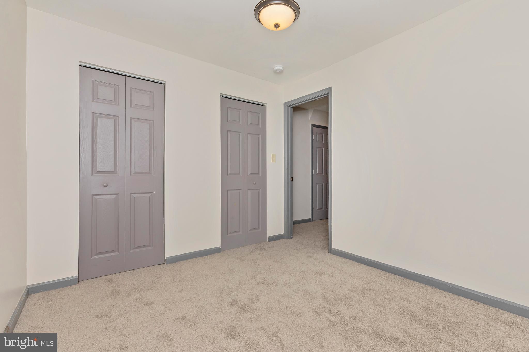 MILL CREEK TOWNE - Residential