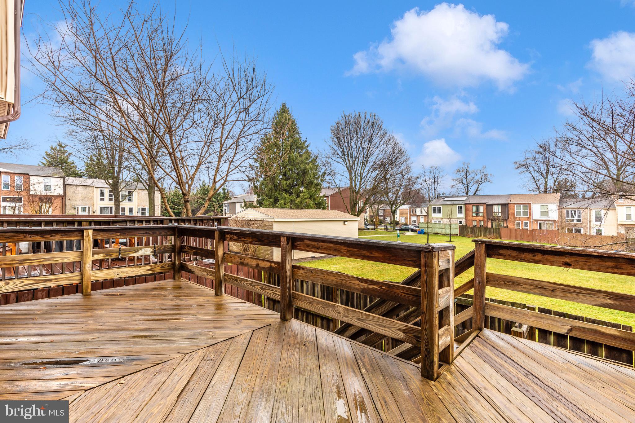 MILL CREEK TOWNE - Residential