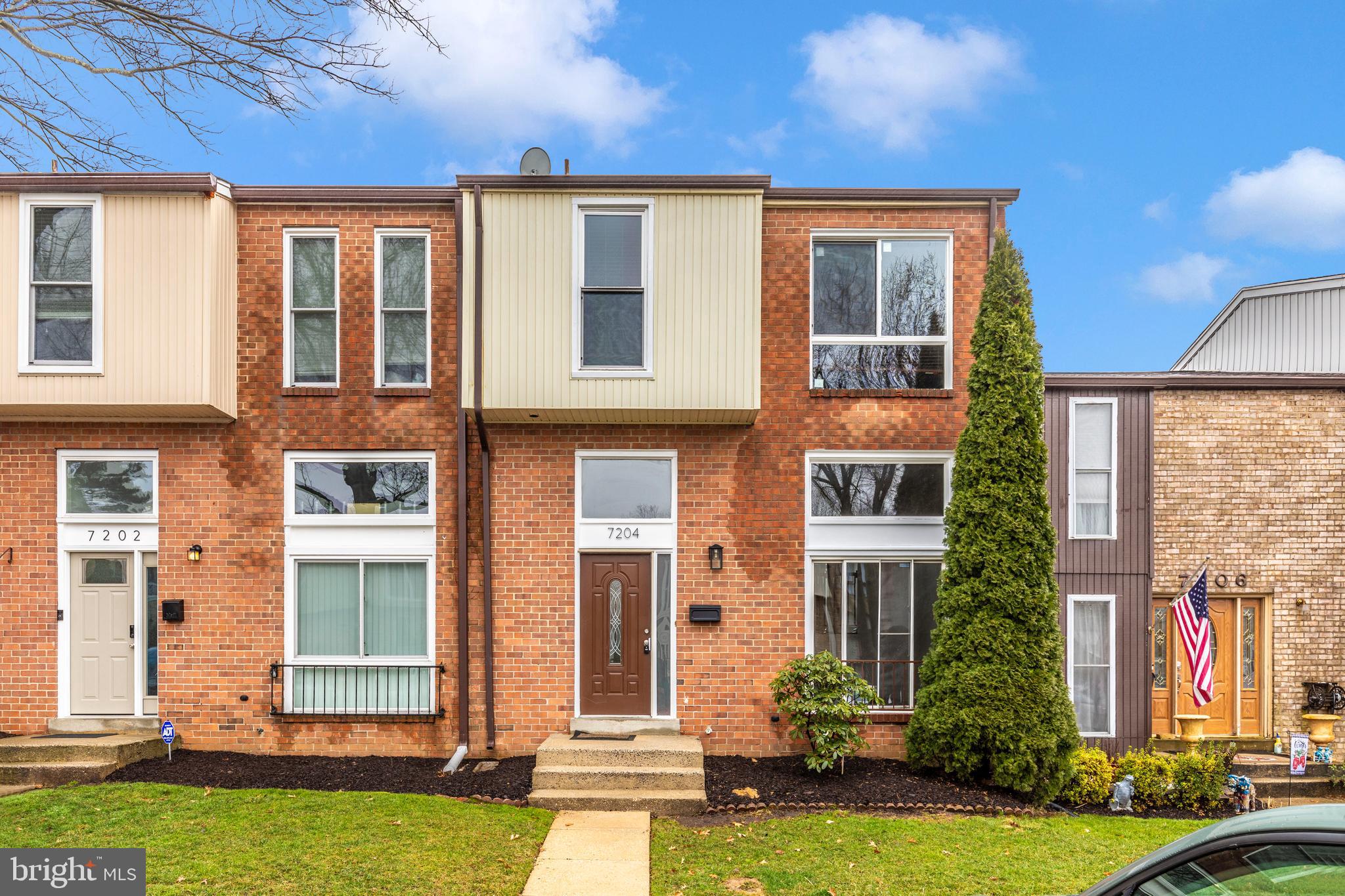 MILL CREEK TOWNE - Residential