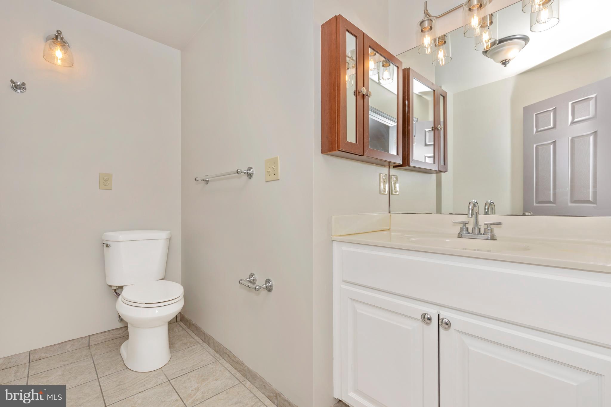 MILL CREEK TOWNE - Residential