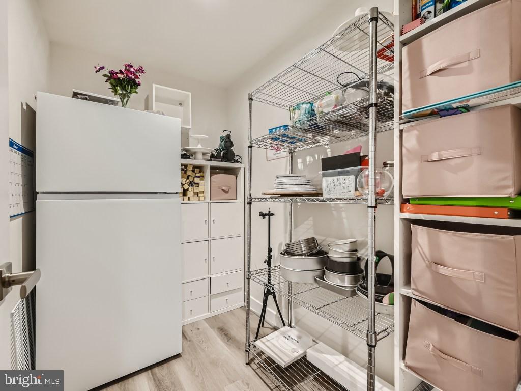 GREENLEIGH AT CROSSROADS - Residential Lease