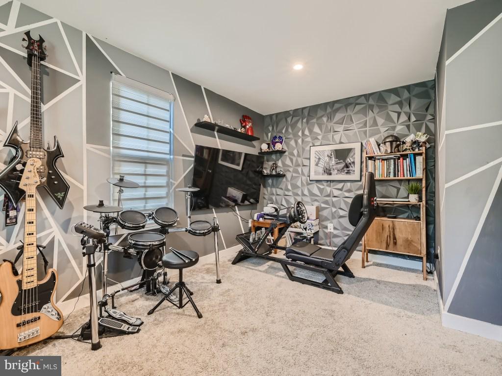 GREENLEIGH AT CROSSROADS - Residential Lease