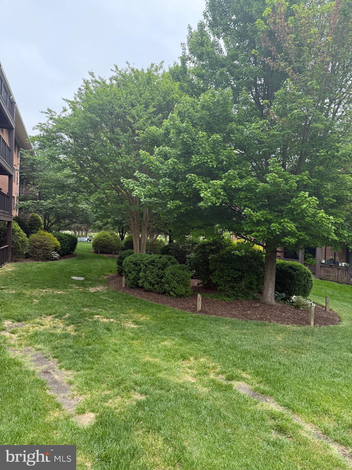 FALLS CHURCH GARDENS - Residential