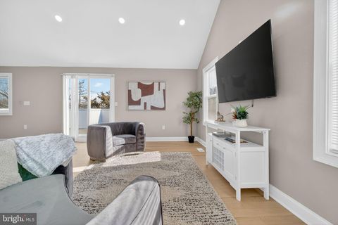 Tiny photo for 3151 Newton Street NE, WASHINGTON, DC 20018 (MLS # DCDC2254944)