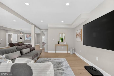 Tiny photo for 3151 Newton Street NE, WASHINGTON, DC 20018 (MLS # DCDC2254944)