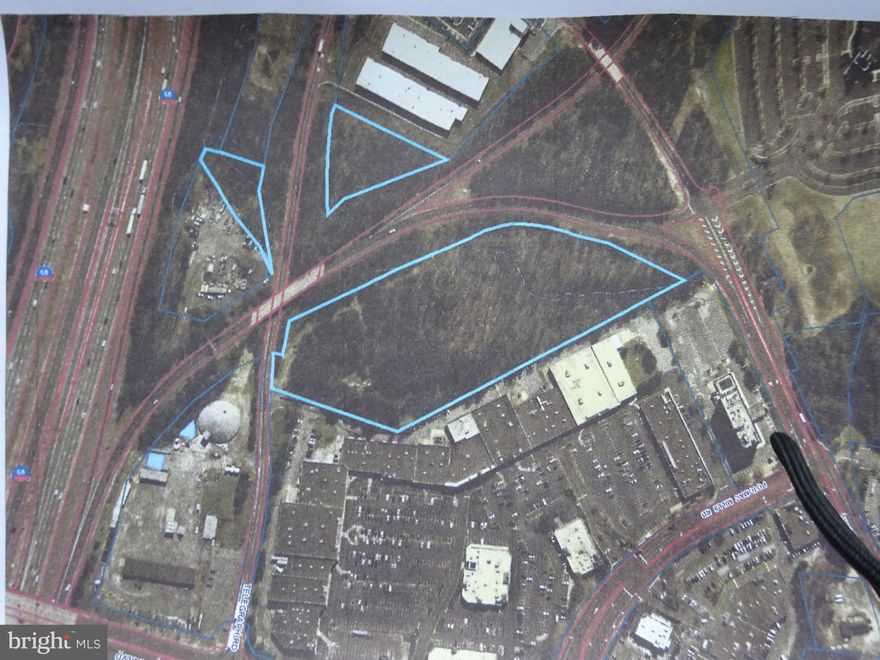 LOCATED ACROSS FROM POTOMAC MILLS MALL. BEHIND POTOMAC MILLS FESTIVAL SHOPPING CENTER AND STAPLES OFFICE SUPPLIES. ALMOST 11 ACRES OF PRIME RAW LAND MOSTLY WOODED CURRENTLY MIXED ZONING. EASY ACCESS OFF OF I-95 AT EXIT 156 B. THIS PROPERTY IS IN THE BUSIEST SECTION OF WOODBRIDGE SURROUNDED BY SHOPPING MALLS, HOTELS, MEGA CHURCHES, OMNI COMMUTER BUS TERMINAL, RESTAURANTS AND IS A PRIME LOCATION FOR ANY COMMERCIAL OUTLETS OR INVESTORS.  NO APPOINTMENTS NECESSARY, YOU MAY WALK THE PROPERTY.