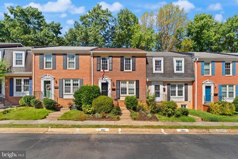 11961 HEATHCOTE COURT RESTON VA 20191