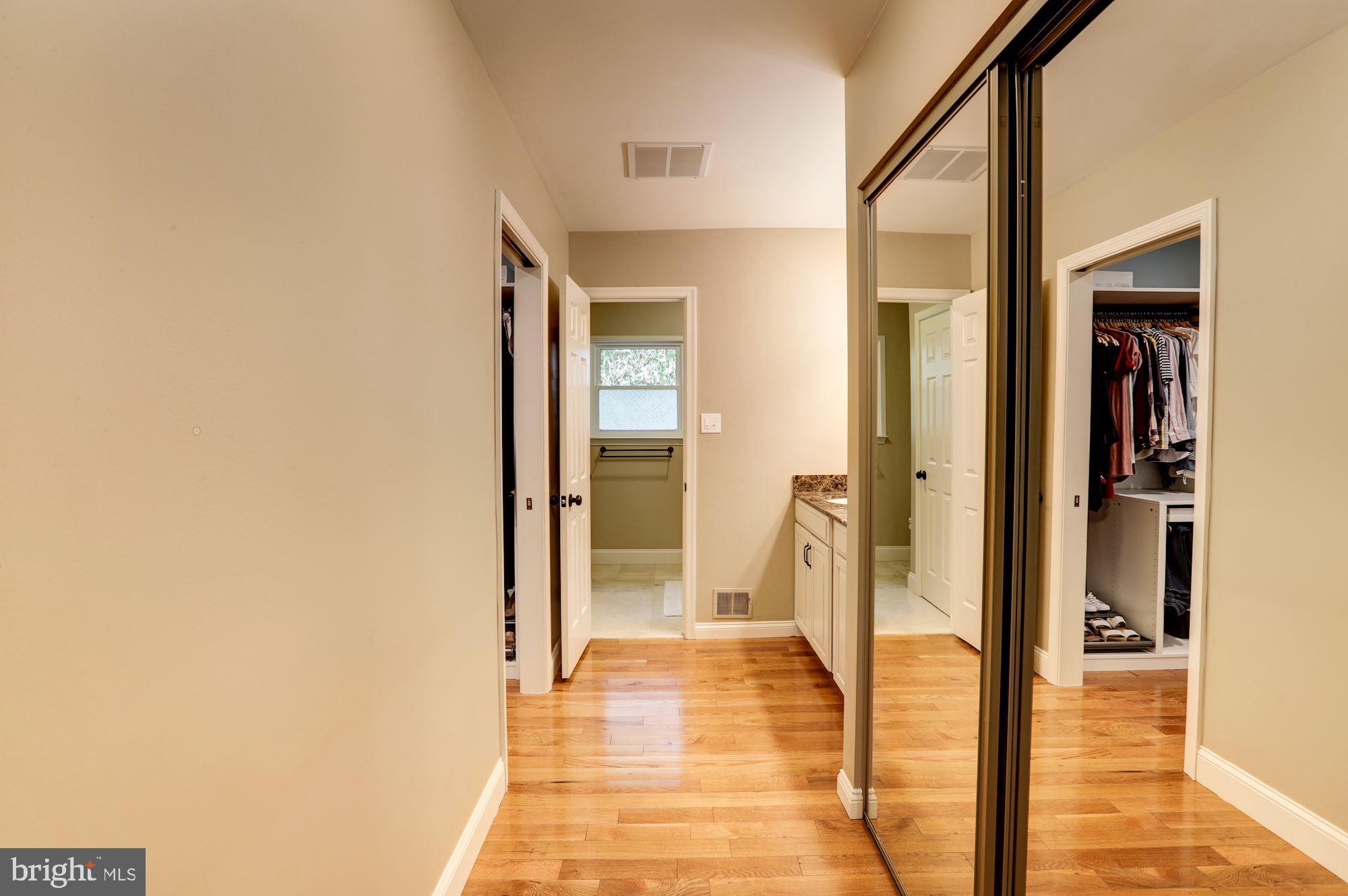 MONTCLAIR/COUNTRY CLUB - Residential