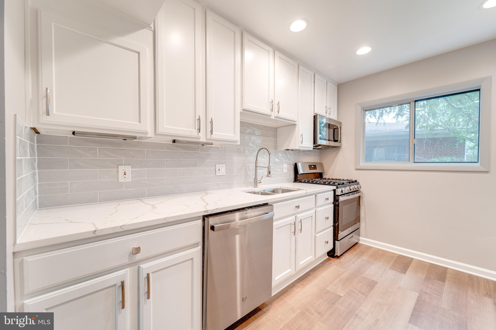 51 SKYHILL ROAD 202