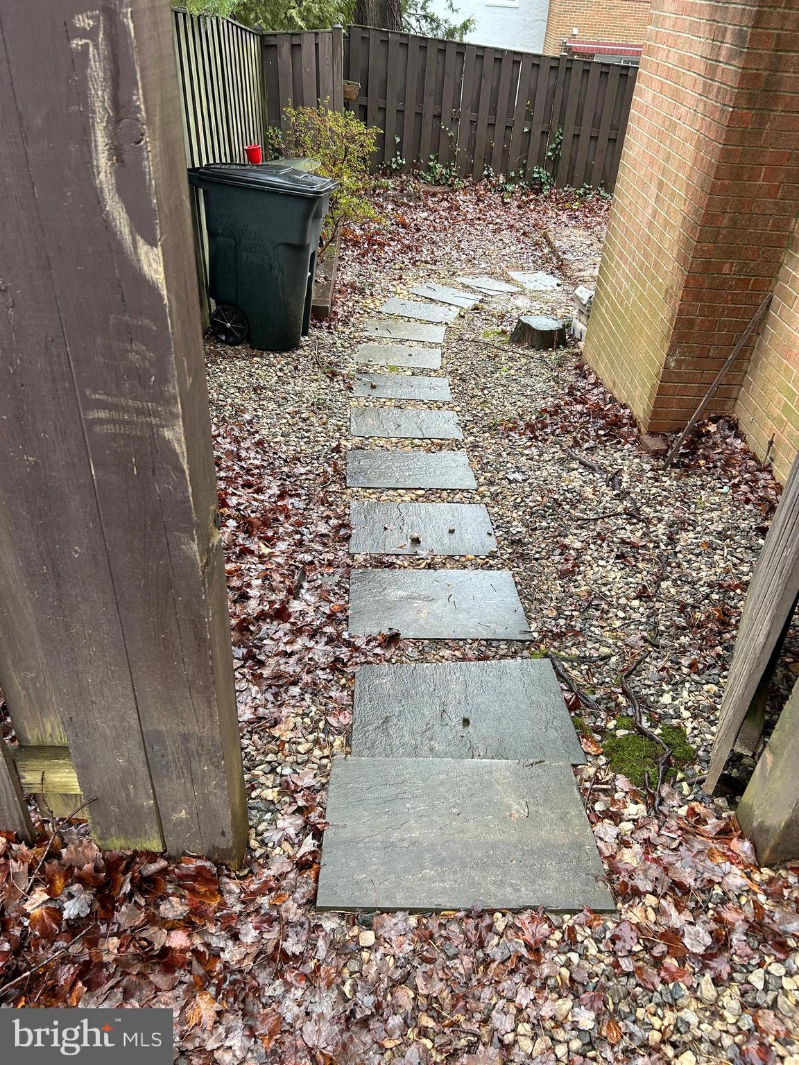 STRATHMEADE SQUARE - Residential Lease