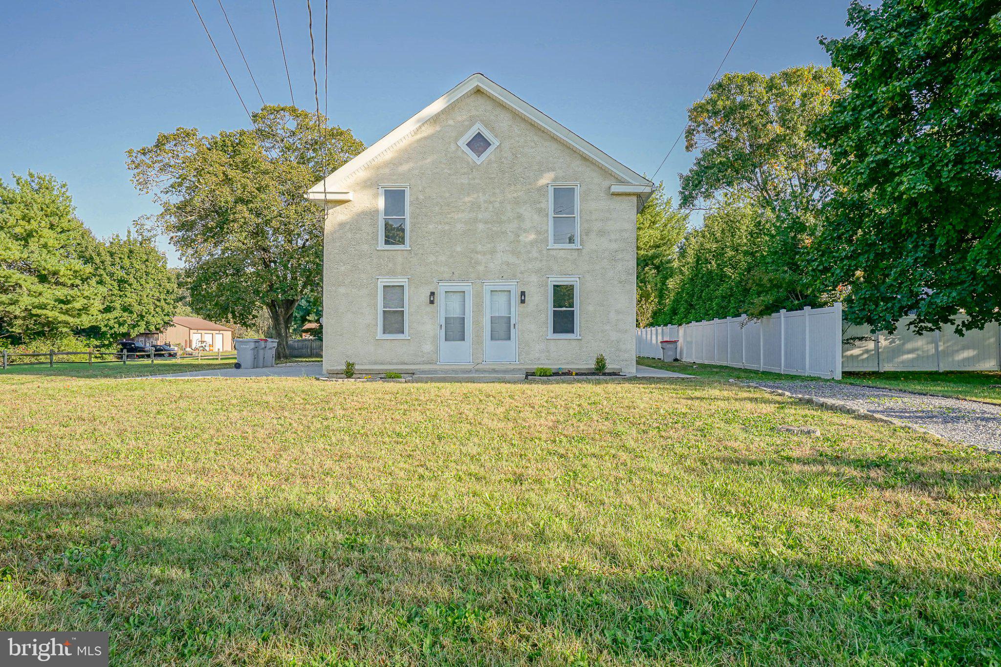 264 E SHERMAN AVENUE